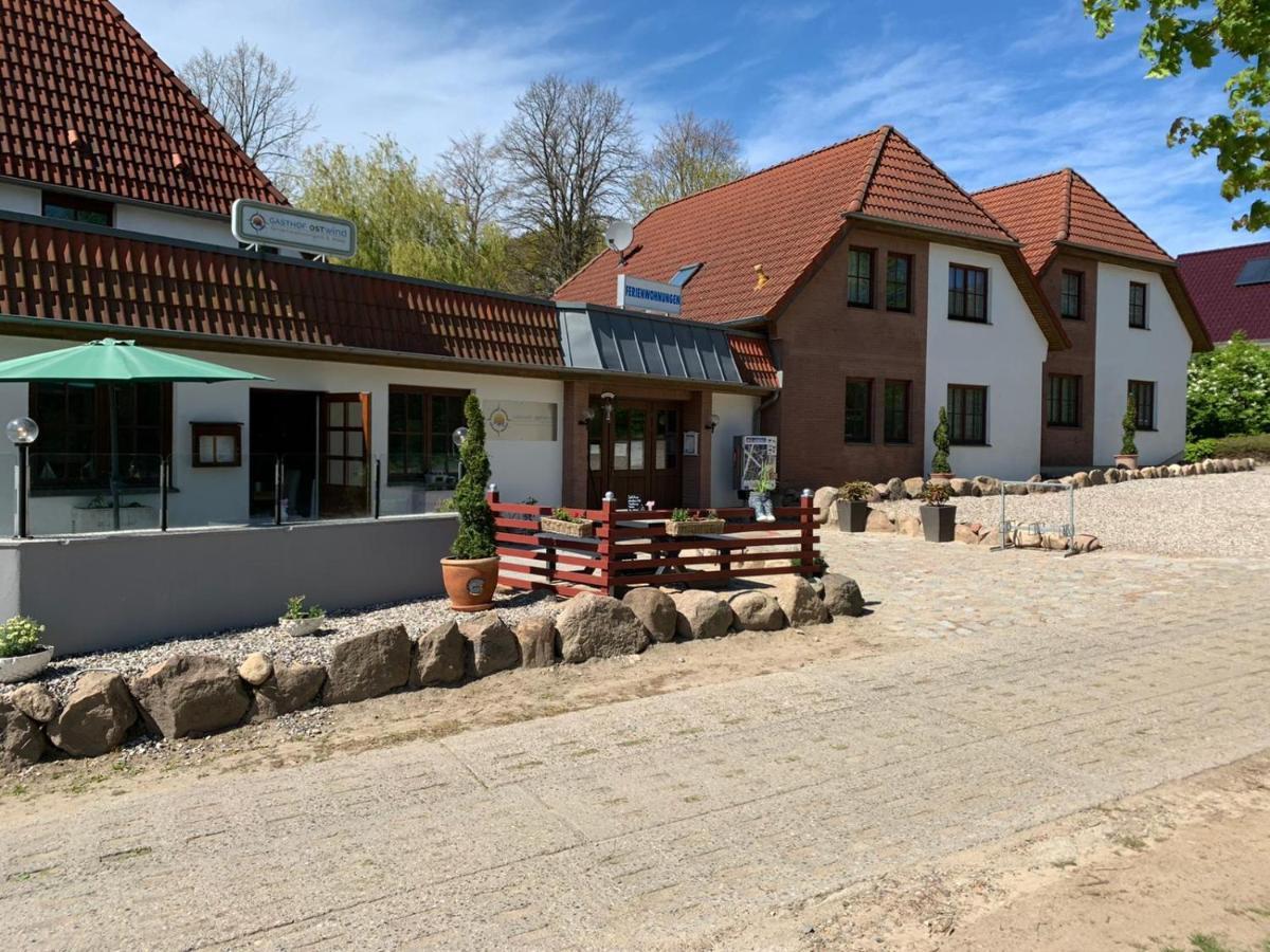 Ostwind - Ferienwohnungen & Meer Steffenshagen Exterior photo